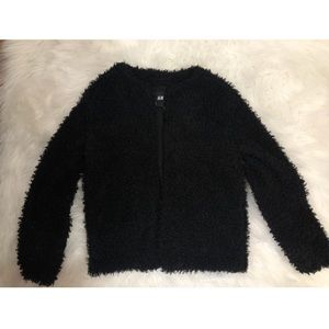 H&M black fluffy sweater